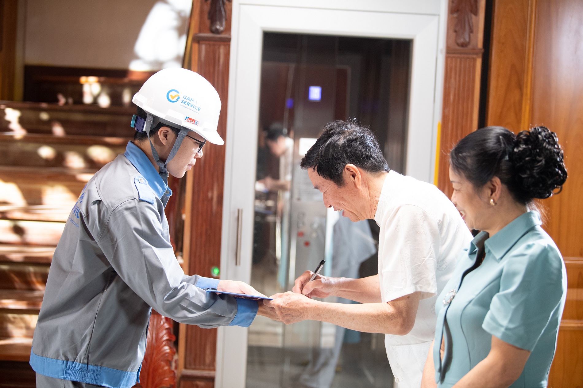 Doanh nghiệp thang máy duy nhất lọt Top bình chọn yêu thích2