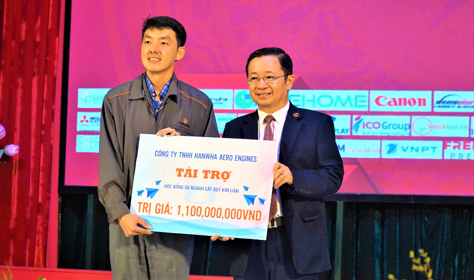 Nâng cánh ước mơ, nâng tầm tương lai2