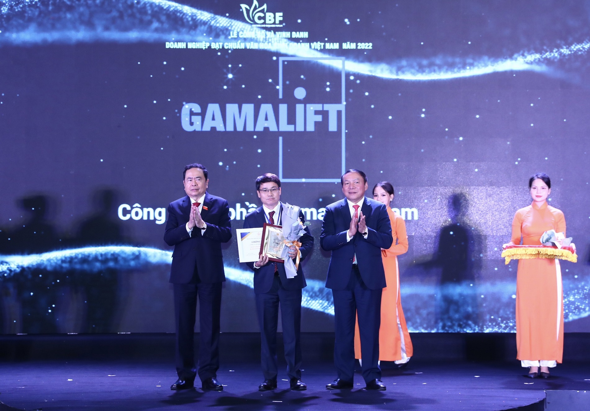 Chấn hưng văn hoá để biến đối đầu sang cùng phát triển2