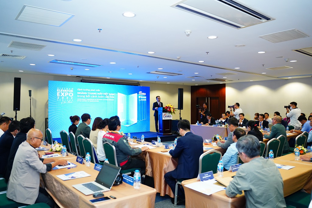 ngành thang máy và câu chuyện bó đũa