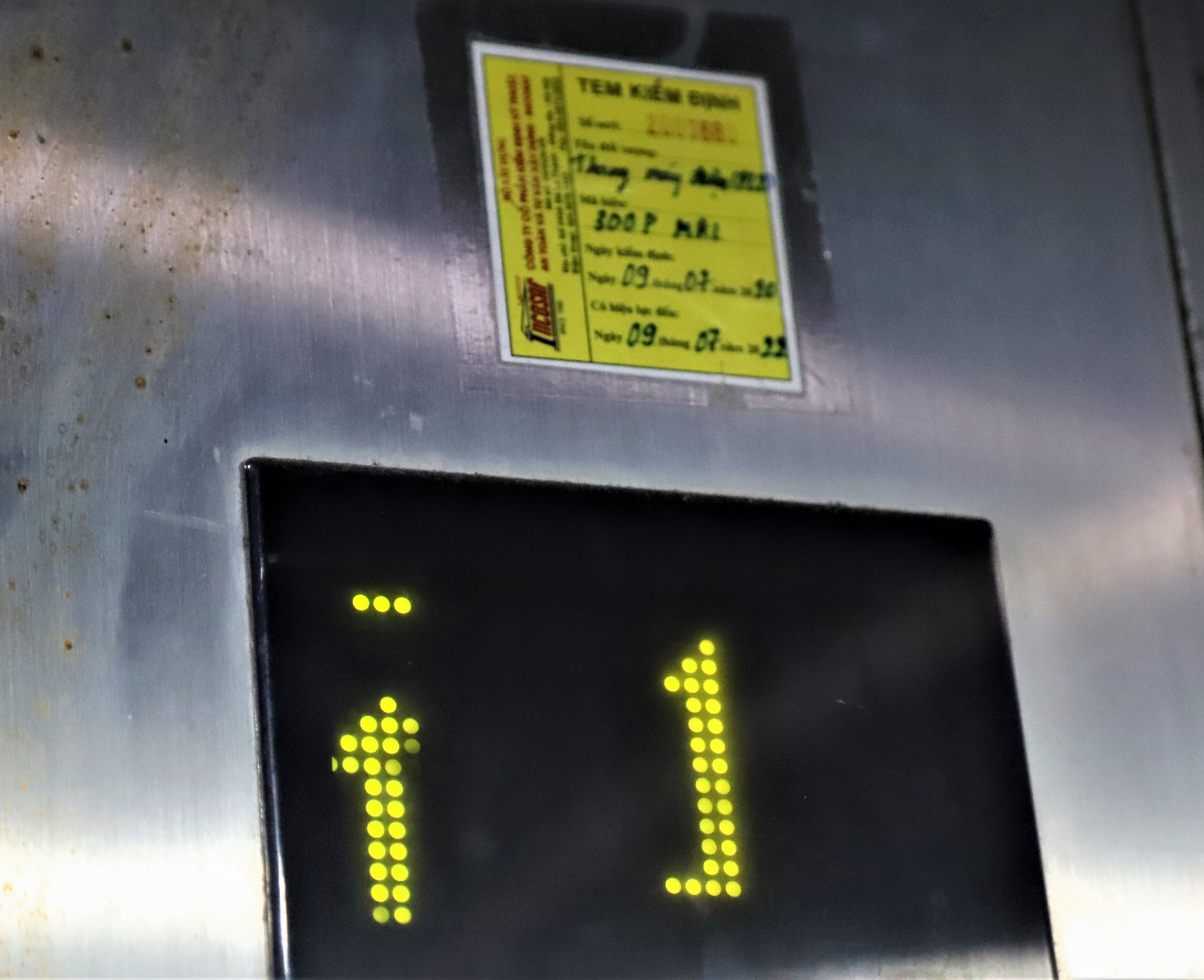 Răng sâu nhưng chữa không được mà nhổ không xong1