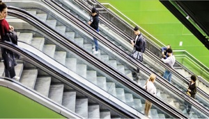 Cẩm nang thiết kế: Xác định công suất thang cuốn và phân tích lưu lượng hành khách