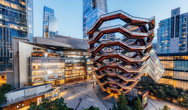 Vessel – A Landmark Superstructure in the Heart of New York