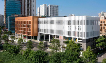 Thang máy trong kiến trúc trường học thế kỷ 21 Thang máy trong kiến trúc trường học thế kỷ 21