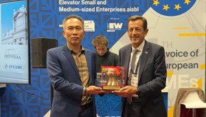 Kỷ niệm 20 năm thành lập Liên đoàn Doanh nghiệp Thang máy Nhỏ và Vừa Châu Âu 