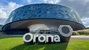 Tập đoàn Orona mua lại doanh nghiệp thang máy của Đức