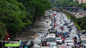 Elevators and Flooding: Urban Safety Challenges in the Era of Climate Change