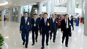 Chính thức vận hành hệ thống thang máy Bệnh viện Bạch Mai cơ sở 2 Chính thức vận hành hệ thống thang máy Bệnh viện Bạch Mai cơ sở 2