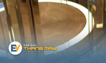 Thang máy kính xoay tròn độc lạ tại Louis Vuitton