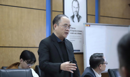 Bài toán giữa thừa nhận đơn phương nước ngoài và xây dựng hạ tầng thử nghiệm trong nước