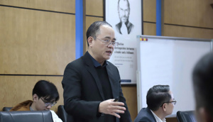 Bài toán giữa thừa nhận đơn phương nước ngoài và xây dựng hạ tầng thử nghiệm trong nước