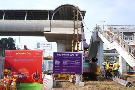 TP HCM: Khởi công lắp đặt 8 thang máy tại các cầu vượt bộ hành metro số 1