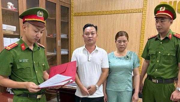 Khởi tố Giám đốc Công ty Thang máy Phú Thành trong vụ mua bán trái phép hoá đơn Khởi tố Giám đốc Công ty Thang máy Phú Thành trong vụ mua bán trái phép hoá đơn
