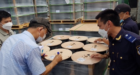 Bộ Nội vụ yêu cầu hiệp hội tăng cường chống hàng giả Bộ Nội vụ yêu cầu hiệp hội tăng cường chống hàng giả