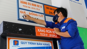 Giá xăng dầu đồng loạt tăng