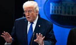 Ông Trump sẽ áp thêm 10% thuế nhập khẩu sau phán quyết của Tòa Tối cao