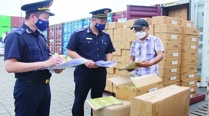 From March 1, 2026, Vietnam customs will have the authority to suspend clearance if counterfeit goods are suspected