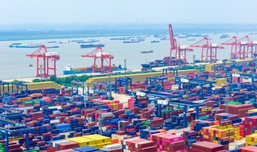 Việt Nam chi hơn 2.400 tỷ nhập khẩu thang máy, thang cuốn Trung Quốc trong năm 2025