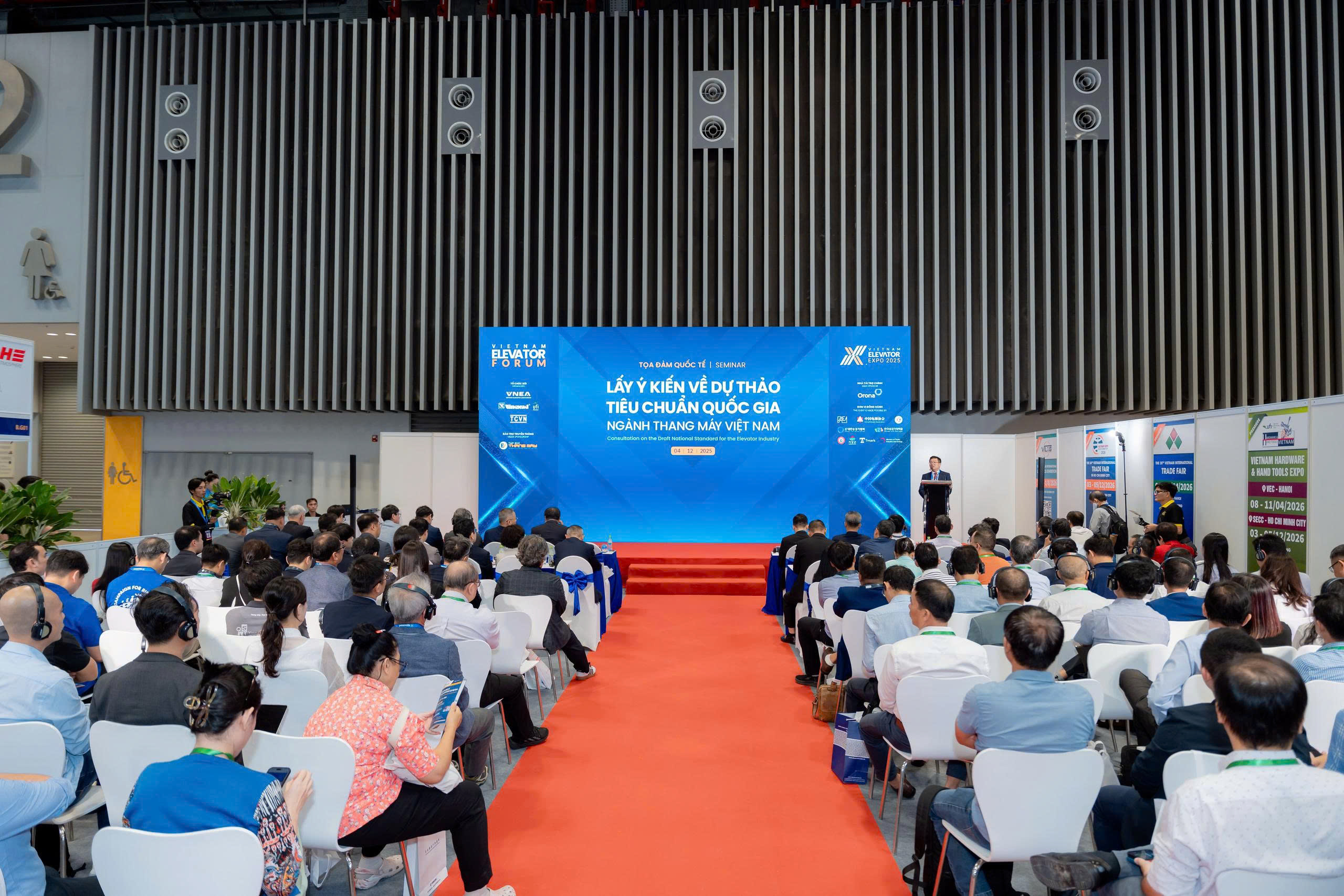 anhtoancanhtoadamquoctelayykienduthaotieuchuanquocgianganhthangmayvietnam-30639104742167980038 anhtoancanhtoadamquoctelayykienduthaotieuchuanquocgianganhthangmayvietnam-30639104742167980038