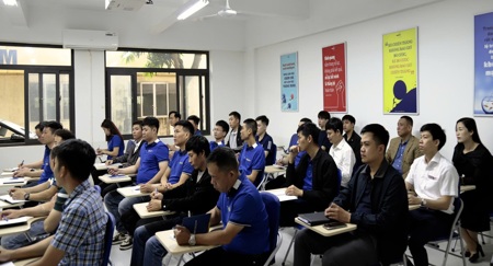 Khai giảng lớp đào tạo bảo trì thang máy nâng cao