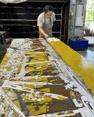 Khi sơn mài hòa vào thang máy Khi sơn mài hòa vào thang máy