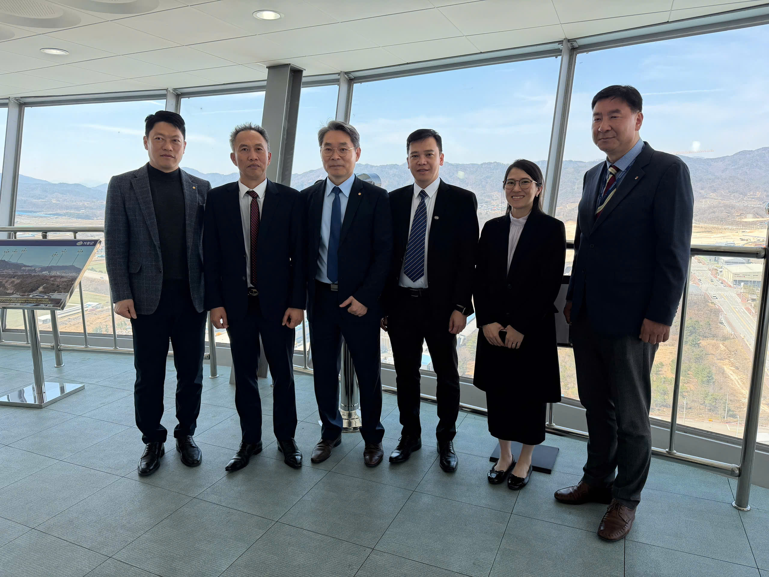 Việt Nam - Hàn Quốc tăng cường hợp tác trong lĩnh vực tiêu chuẩn, thử nghiệm và đào tạo thang máy