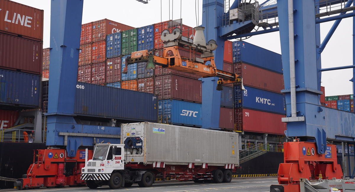 bo-cong-thuong-cat-giam-36-thu-tuc-xuat-nhap-khau639118451139190936