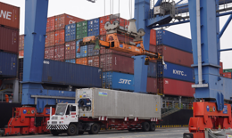 Từ 1/5/2026: Bộ Công Thương sửa đổi 36 thủ tục xuất nhập khẩu, trọng tâm là C/O