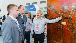 Thiết kế thang máy ứng dụng sơn mài đầu tiên tại Việt Nam Thiết kế thang máy ứng dụng sơn mài đầu tiên tại Việt Nam