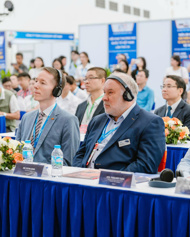 Ứng dụng nghệ thuật sơn mài trong kiến trúc thang máy