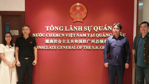 Tổng Lãnh sự quán Việt Nam tại Quảng Châu làm việc với đoàn công tác Hiệp hội Thang máy Việt Nam
