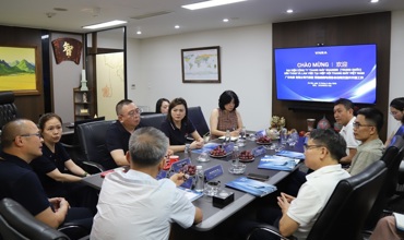 Vietnam Elevator Association works with China Guangri Elevator