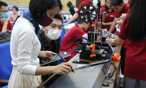 Fab Lab - Từ xưởng chế tạo của MIT đến 'lò đào tạo' nhân lực cho ngành thang máy Việt Nam