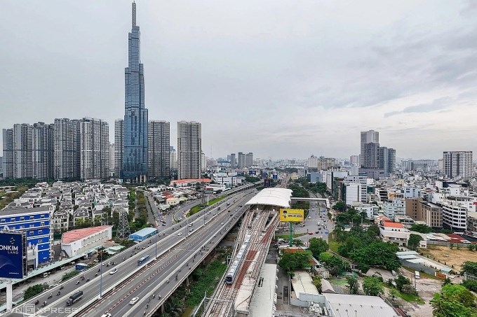 TOD (Transit-Oriented Development) là mô hình phát triển đô thị lấy giao thông công cộng làm trung tâm. Trong mô hình phát triển này, các hệ thống vận chuyển con người như thang máy, thang cuốn và băng tải chở người đóng vai trò vô cùng quan trọng. TOD (Transit-Oriented Development) là mô hình phát triển đô thị lấy giao thông công cộng làm trung tâm. Trong mô hình phát triển này, các hệ thống vận chuyển con người như thang máy, thang cuốn và băng tải chở người đóng vai trò vô cùng quan trọng.