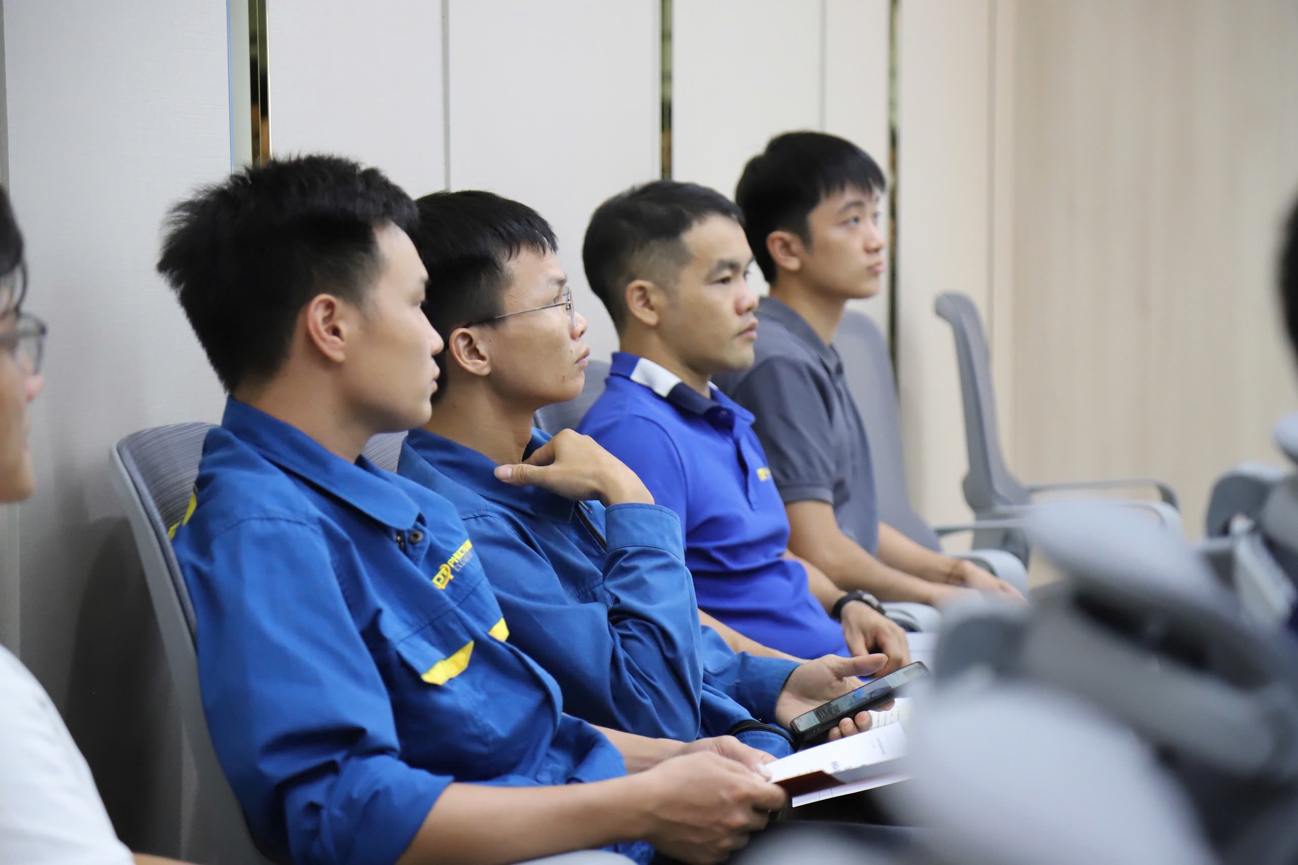 Các học viên Khoá Đào tạo Bảo trì Thang máy nâng cao Các học viên Khoá Đào tạo Bảo trì Thang máy nâng cao