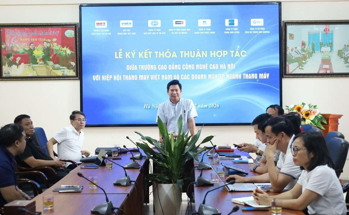 Ông Thiều Đình Luyện - Giám đốc Công ty TNHH Sản xuất Đầu tư Trí Đức Ông Thiều Đình Luyện - Giám đốc Công ty TNHH Sản xuất Đầu tư Trí Đức