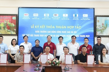 Ký kết hợp tác đào tạo cao đẳng chuyên ngành thang máy