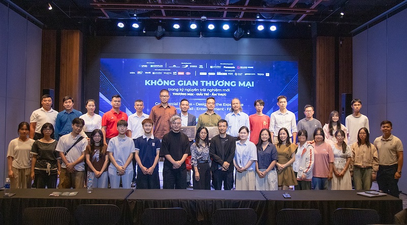 tu kien truc trong ky nguyen trai nghiem moi den nghe thuat ung dung trong thang may