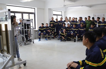VNEA tập huấn cứu hộ thang máy cho cán bộ chỉ huy PCCC&CNCH Công an TP Hà Nội