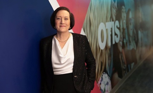 Otis tìm người kế nhiệm CEO Judy Marks