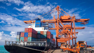 Việt Nam nhập siêu hơn 20 tỷ USD trong 8 tháng năm 2026